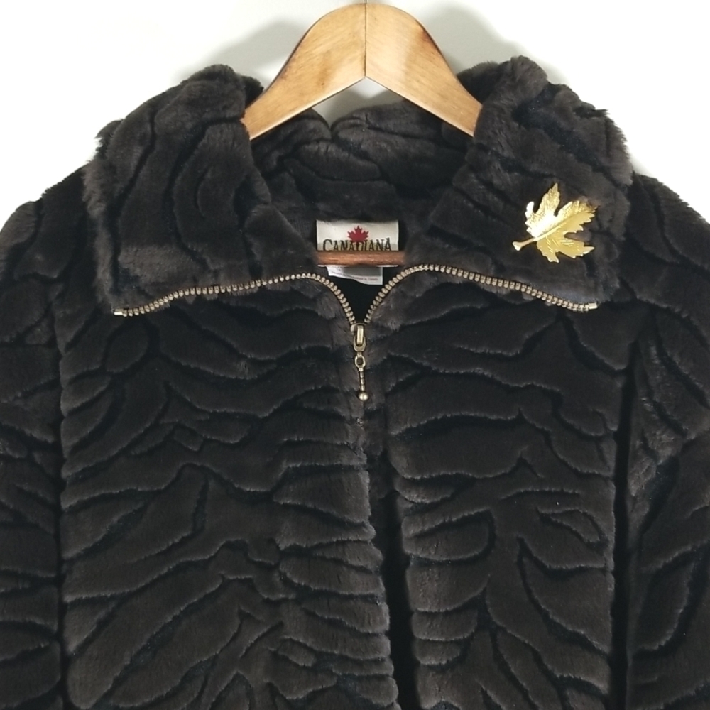 Vintage 80's Women's Coat Faux Fur Zipped Gold Tone Maple Leaf Brooch - Picture 6 of 10